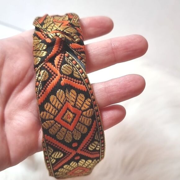 JEWELTONE JACQUARD SATIN FABRIC top knot orange gold black pattern headband - Picture 7 of 9